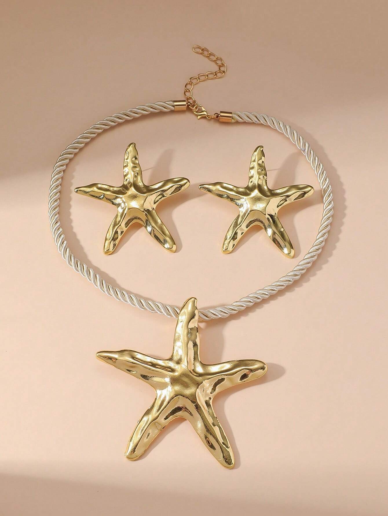 1 set of 3 pieces simple fashion starfish pendant necklace marine style exaggerated earrings 1 set of 3 pieces simple fashion starfish pendant necklace marine style exaggerated earrings