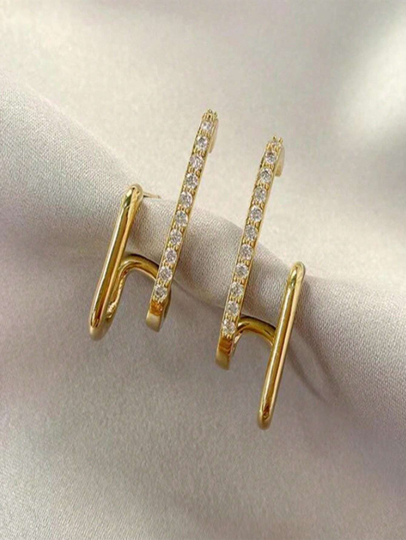 1pair Fashionable Double Row Vertical Bar & Geometric Shape Rhinestone Inlay Stud Earrings 1pair Fashionable Double Row Vertical Bar & Geometric Shape Rhinestone Inlay Stud Earrings