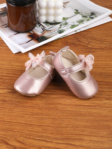 1 Pair Girls Butterfly Flower PU Hook And Loop Design Flat Casual Princess Shoes 1 Pair Girls Butterfly Flower PU Hook And Loop Design Flat Casual Princess Shoes