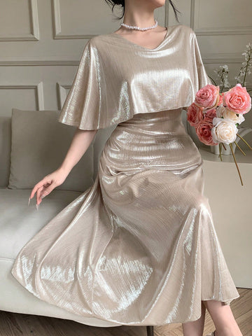 DAZY Elegant Solid Color V-Neck Mid-Length Dress DAZY Elegant Solid Color V-Neck Mid-Length Dress