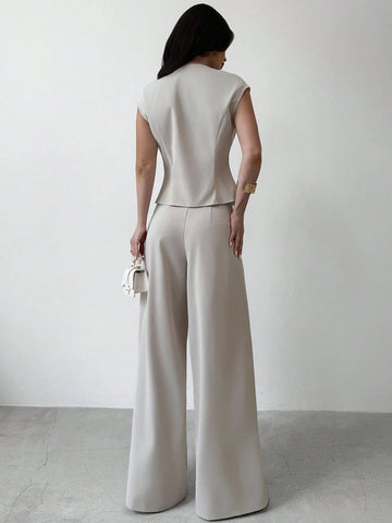 Metal Buckle Puff Sleeve Crop Top And High Waist Wide Leg Pants Metal Buckle Puff Sleeve Crop Top And High Waist Wide Leg Pants