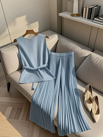 Women Casual Sleeveless V-Neck Top & Pleated Elastic Waist Straight Leg Pants Women Casual Sleeveless V-Neck Top & Pleated Elastic Waist Straight Leg Pants