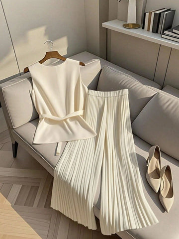 Women Casual Sleeveless V-Neck Top & Pleated Elastic Waist Straight Leg Pants Women Casual Sleeveless V-Neck Top & Pleated Elastic Waist Straight Leg Pants