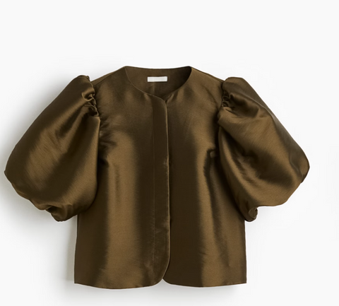 Balloon-sleeved blouse