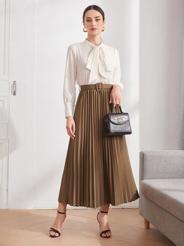 Modely Solid Belted Pleated Skirt Maxi Women Outfit