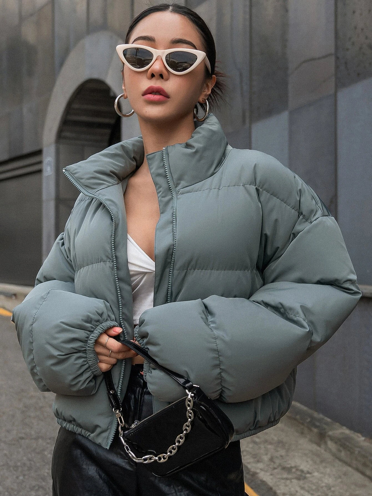 DAZY Drop Shoulder Zipper Puffer Thick Pockets Coat