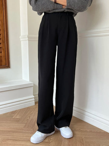 DAZY Plicated Detail Suit Pants