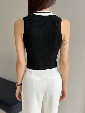 DAZY Contrast Collar Ribbed Knit Top