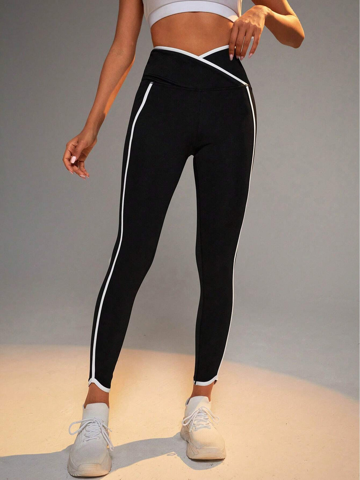 Yoga Trendy Contrast Binding Sports Leggings