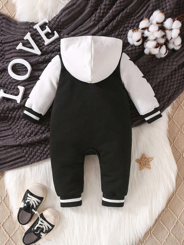 Baby Boy Letter Graphic Colorblock Hooded Jumpsuit