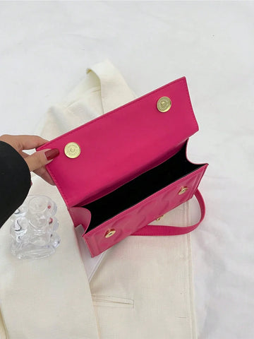 Fashionable New Arrival 3d Embossed Stereo Shoulder Bag With Large Capacity