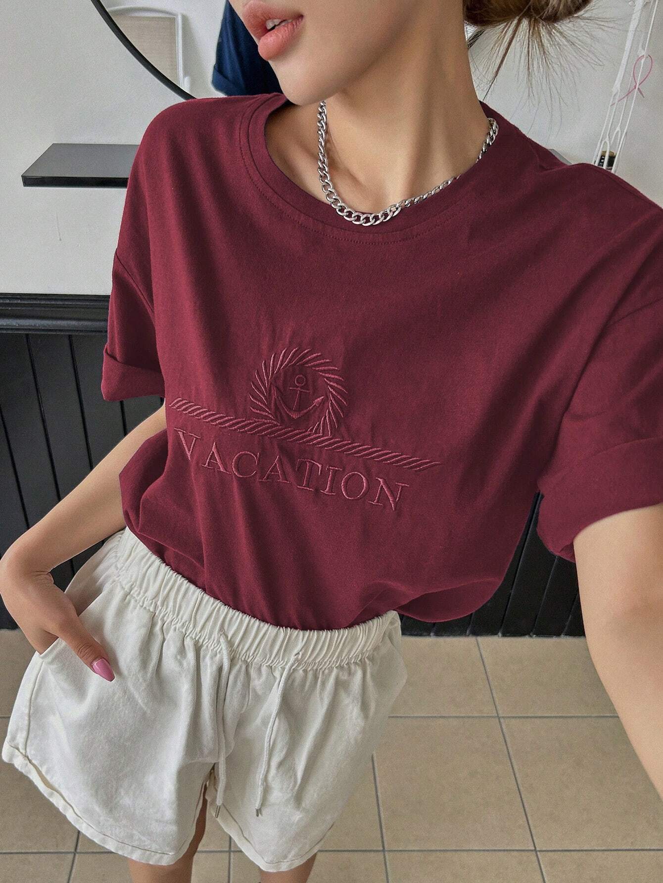 DAZY Letter Embroidery Drop Shoulder Tee