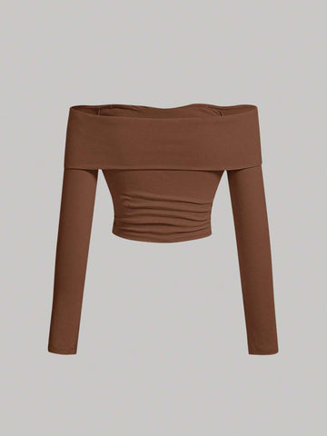 MOD Off Shoulder Twist Front Tee