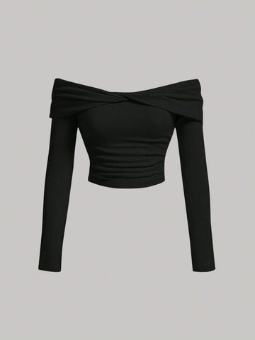 MOD Off Shoulder Twist Front Tee