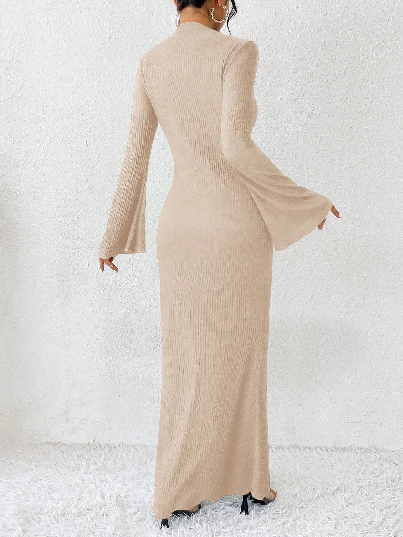 Raffinéa Solid Color Trumpet Sleeve Mermaid Dress