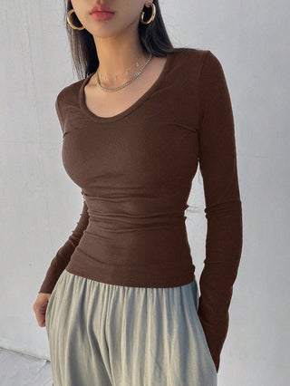 Women's Slim Fit U-Neck T-Shirt