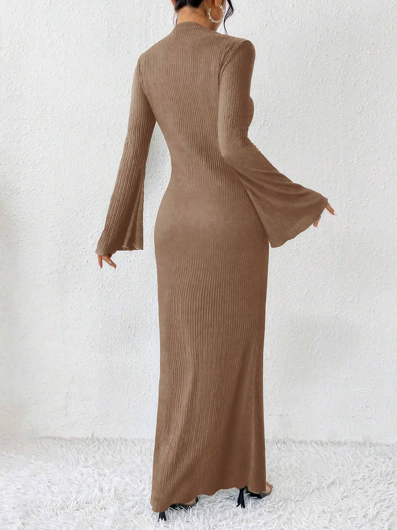 Raffinéa Solid Color Trumpet Sleeve Mermaid Dress