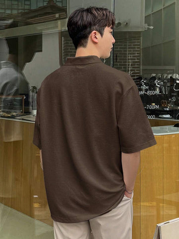 DAZY Men Letter Patched Detail Polo Shirt