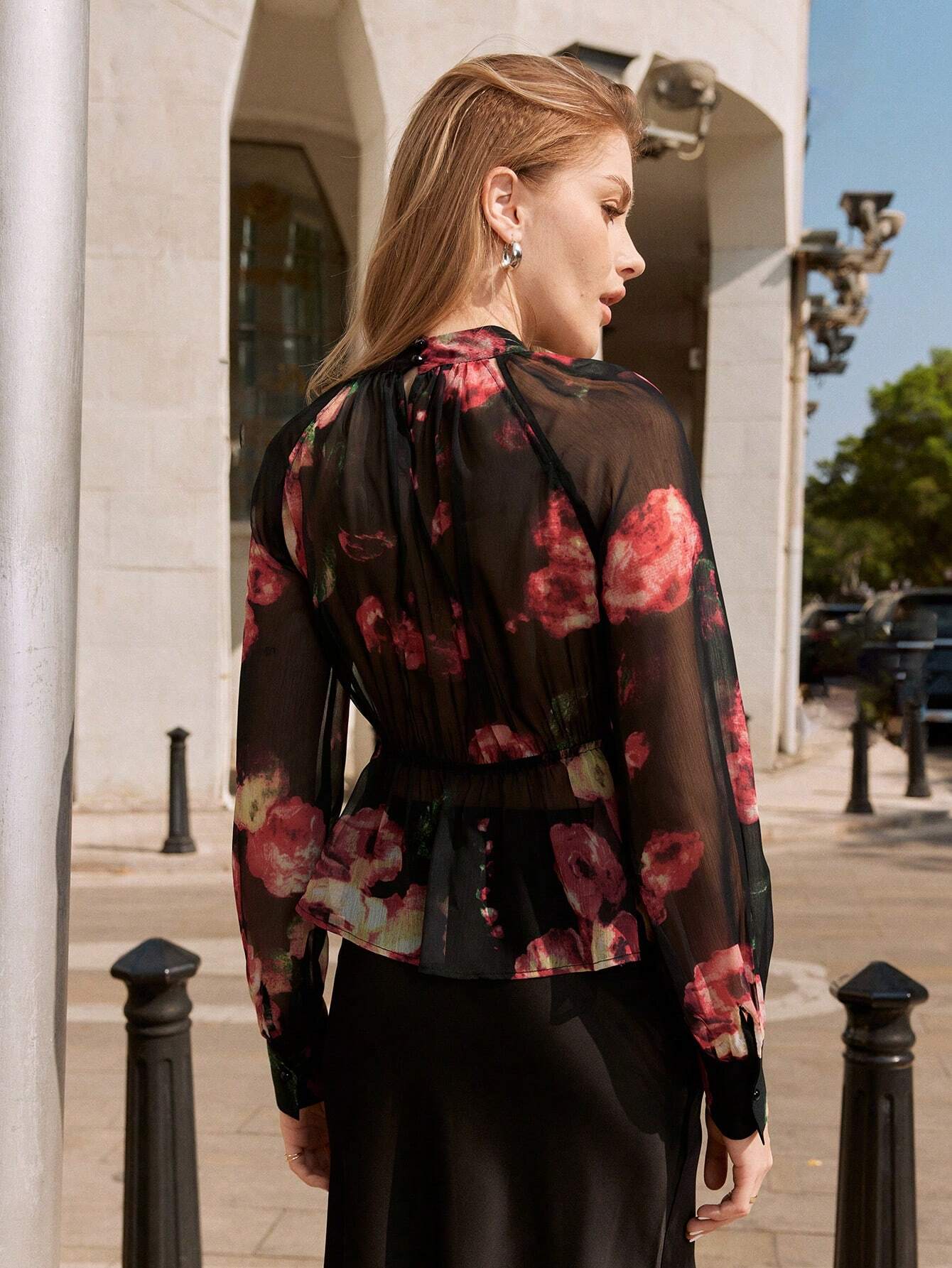 Anewsta Vintage Printed Hollow Out Top
