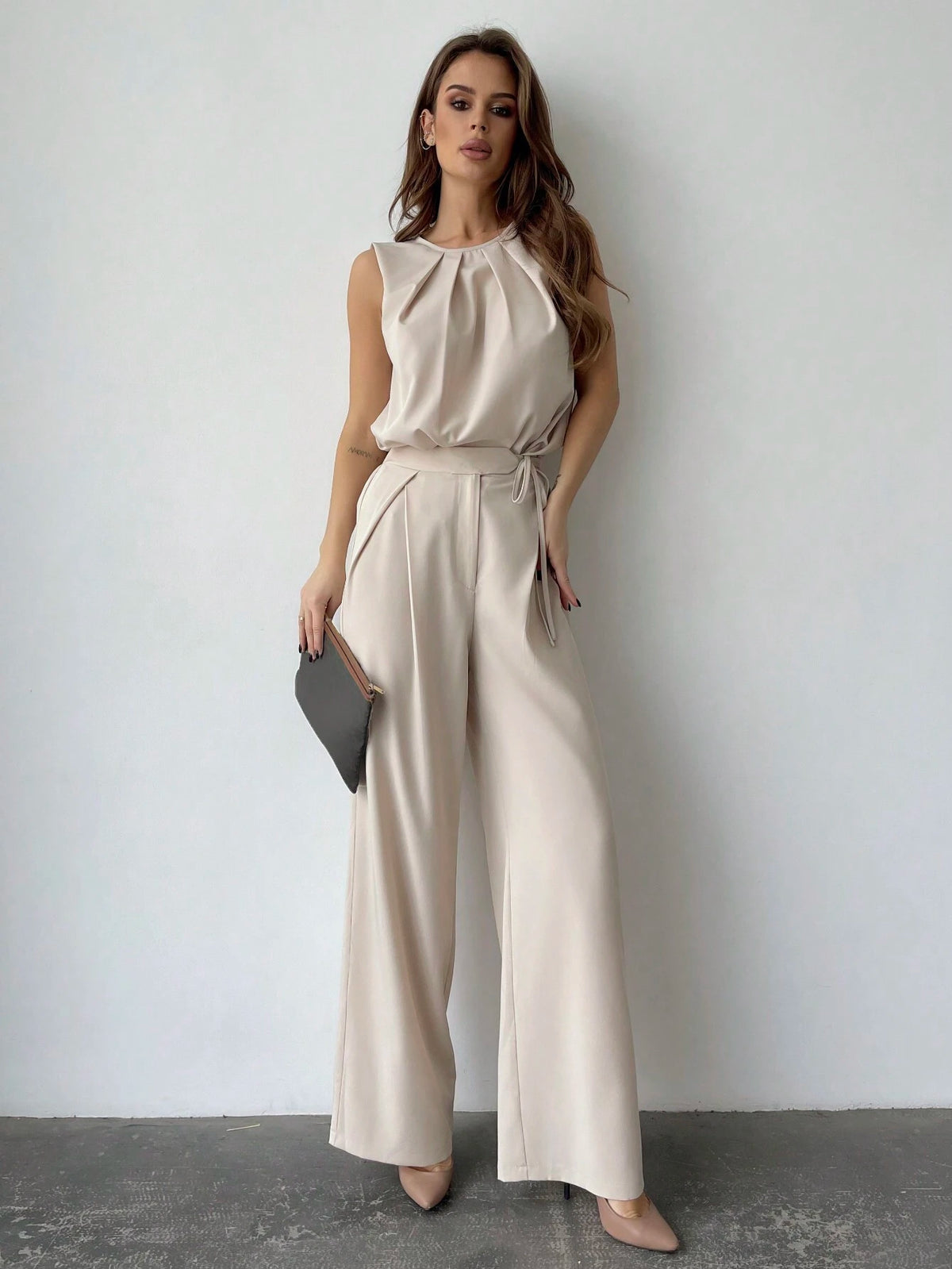 Privé Solid Color Round Neck Pleated Top And Wide Leg Pants