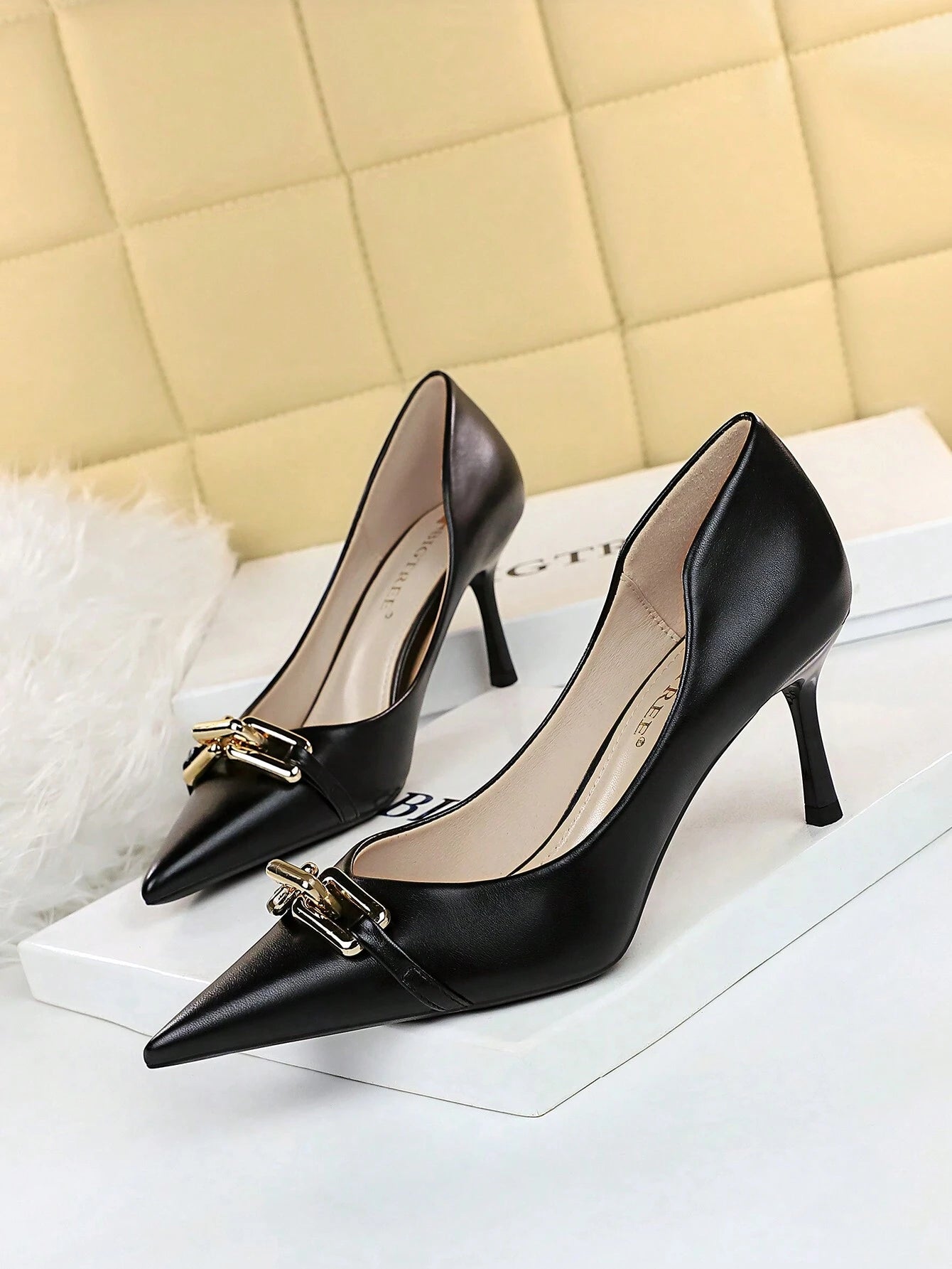 European And American Style Elegant Women's High Heels With Thin Heels