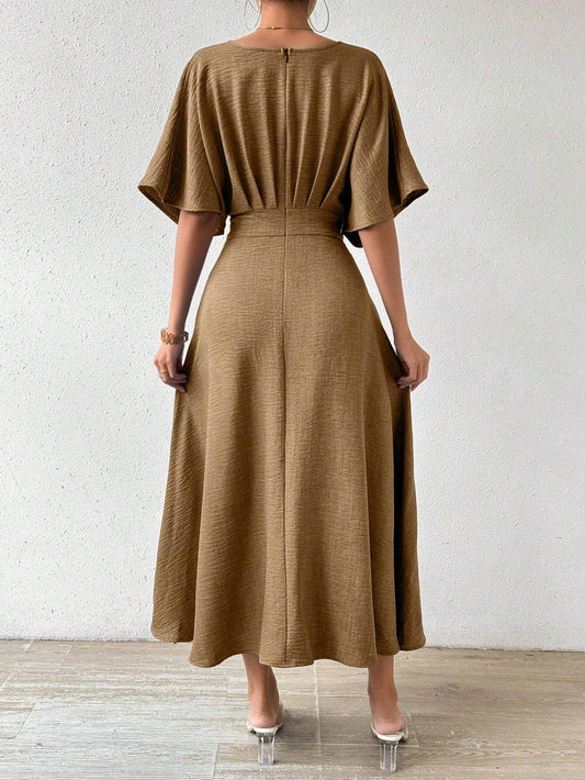 Priv� V-Neck Pleated Batwing Sleeve Dress