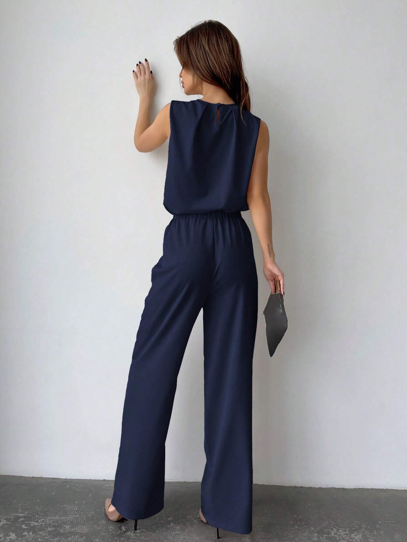 Privé Solid Color Round Neck Pleated Top And Wide Leg Pants