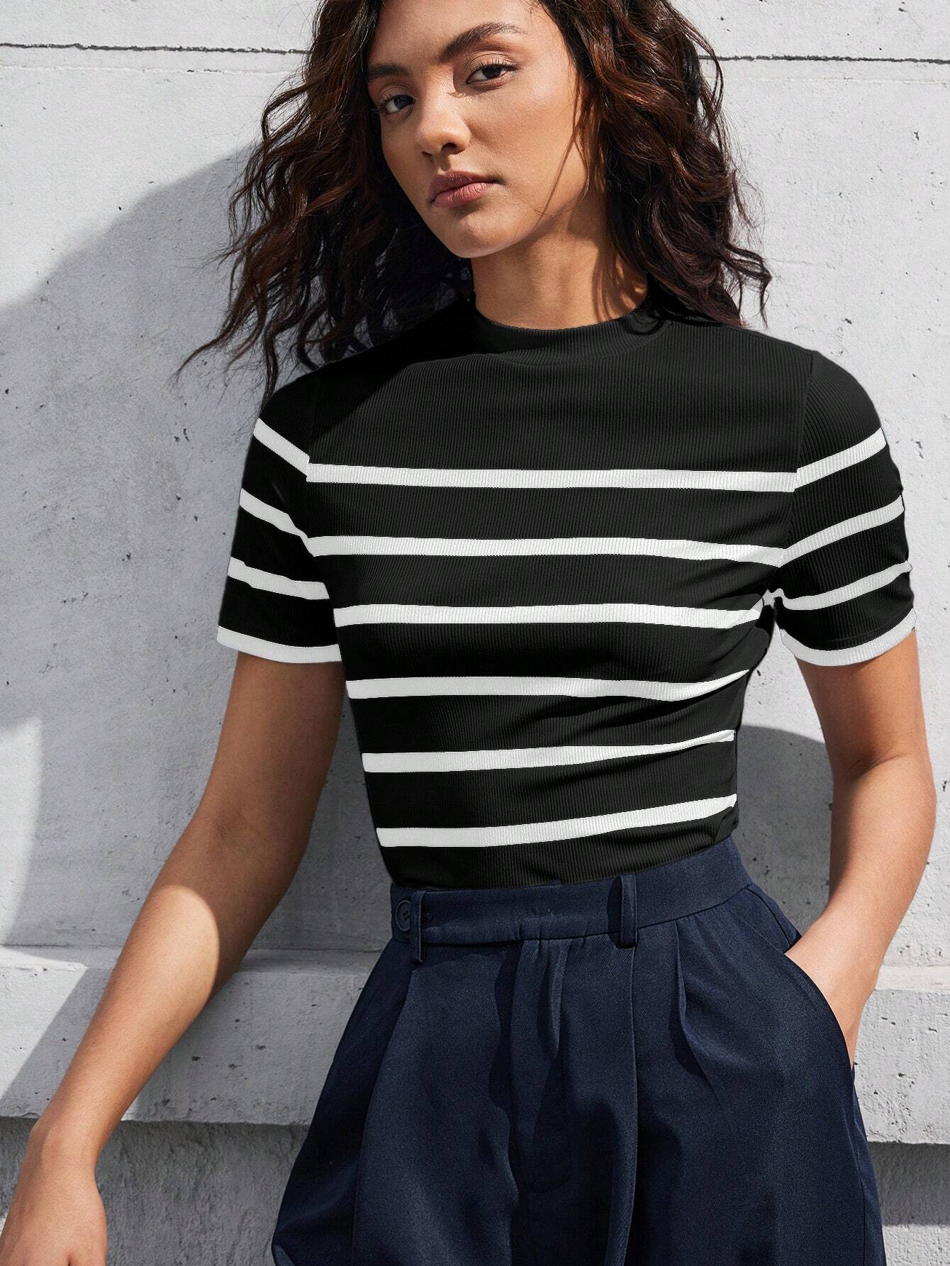 BIZwear Women's Contrast Striped Stand Collar T-Shirt
