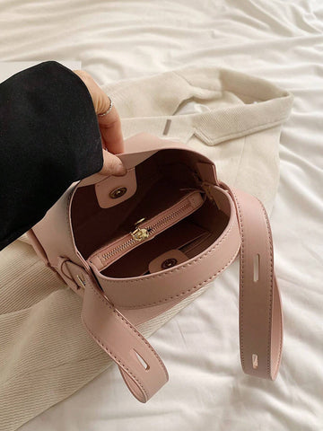 Fashionable Women's Handbag