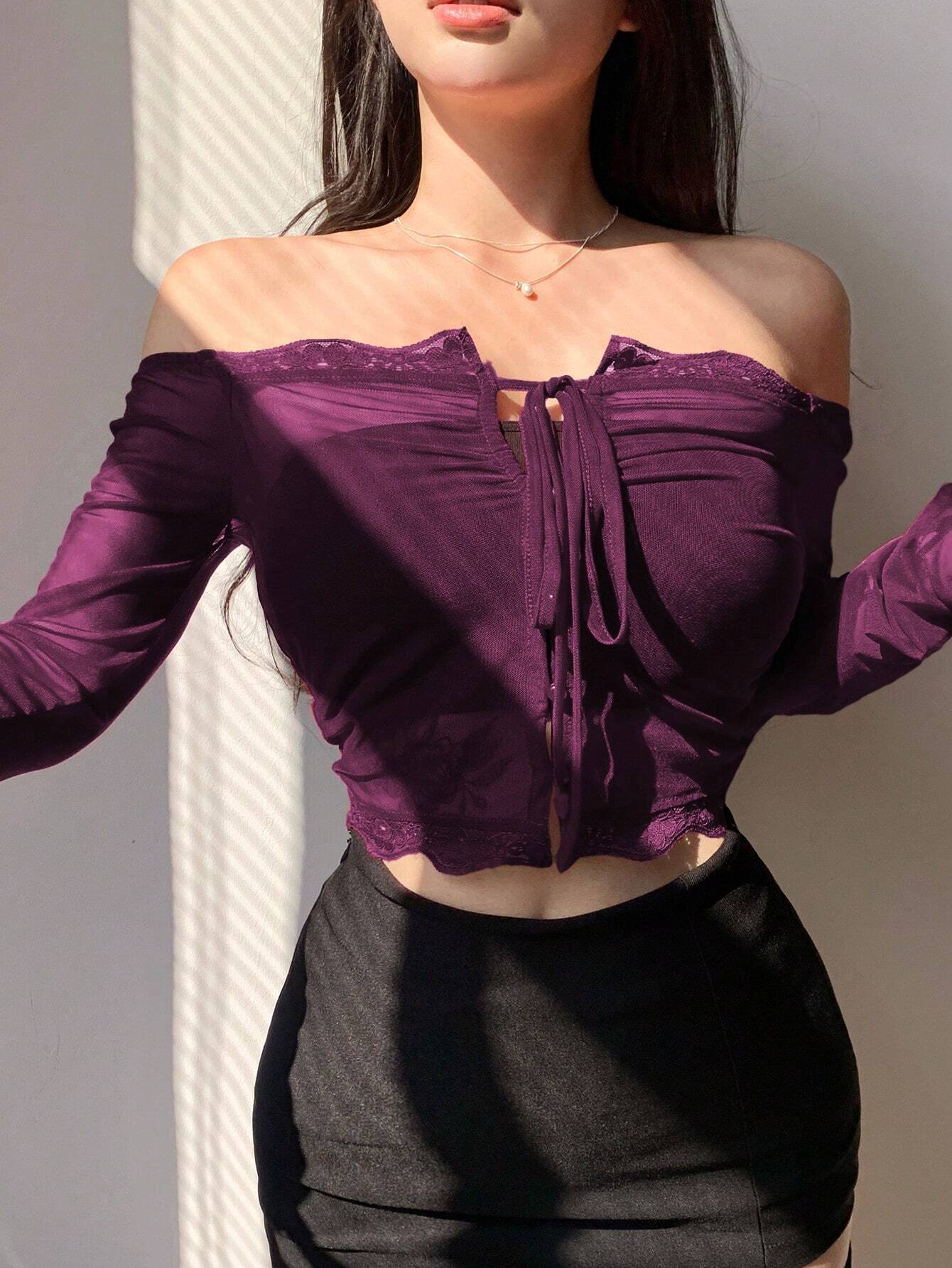 DAZY Women'S Lace Patchwork Front Knot Top