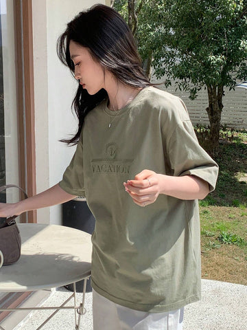 DAZY Letter Embroidery Drop Shoulder Tee