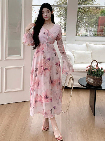 DAZY Women V-Neck Floral Printed Long Sleeve Chiffon Dress With Waist Tie