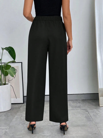 Priv� Solid Color Slant Pocket Trousers