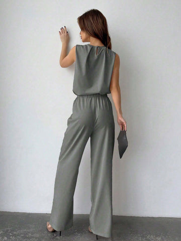 Privé Solid Color Round Neck Pleated Top And Wide Leg Pants