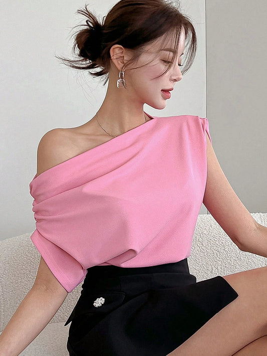DAZY Ladies Fashion Solid Color Asymmetrical Neck T-Shirt