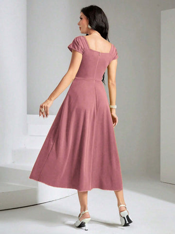 Mulvari Solid Square Neck A-line Dress