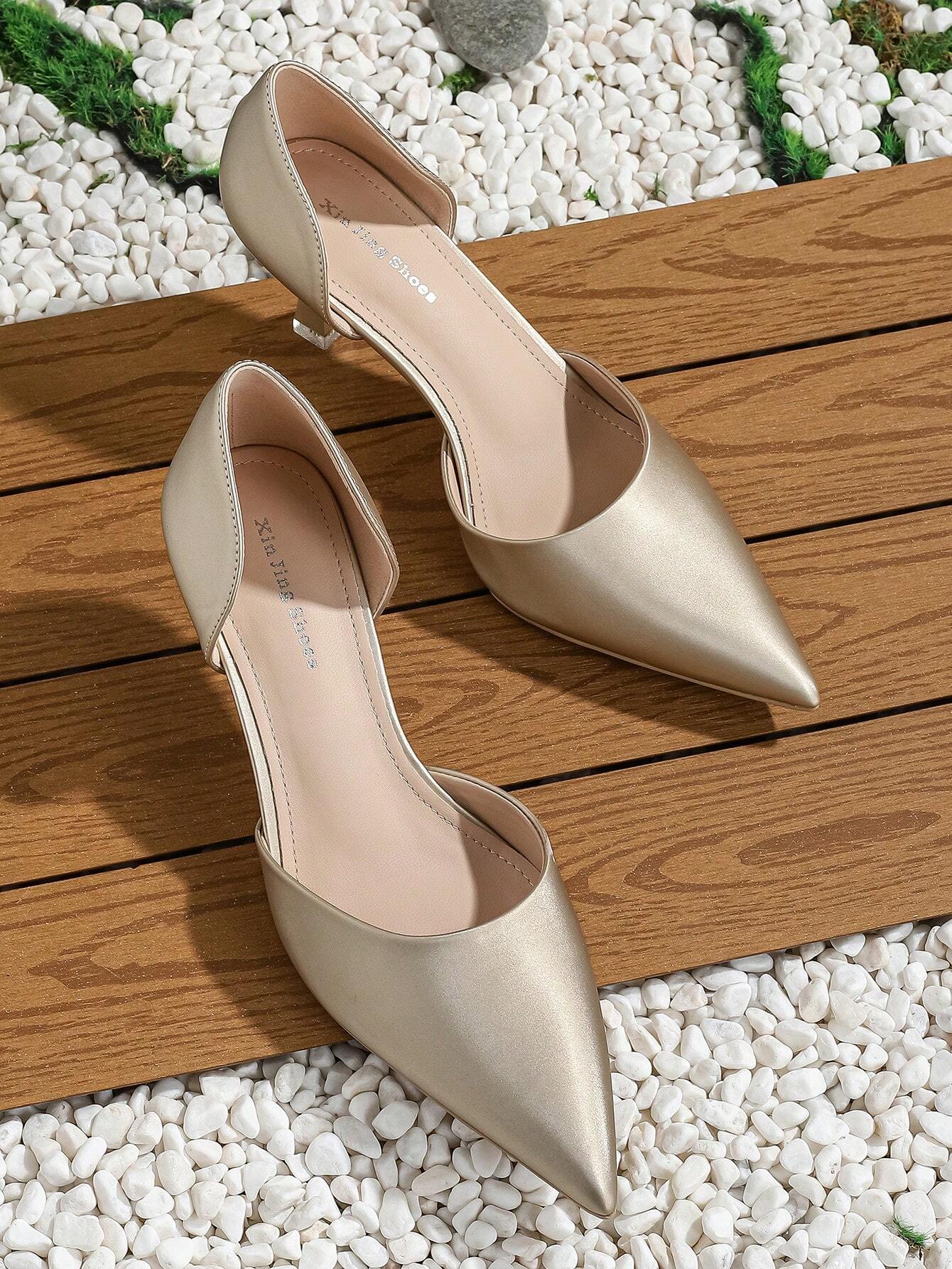 Women Point Toe Pyramid Heeled Court Pumps