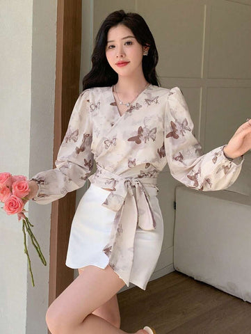 DAZY Floral Print V-Neck Wrap Tie Front Cropped Long Sleeve Shirt