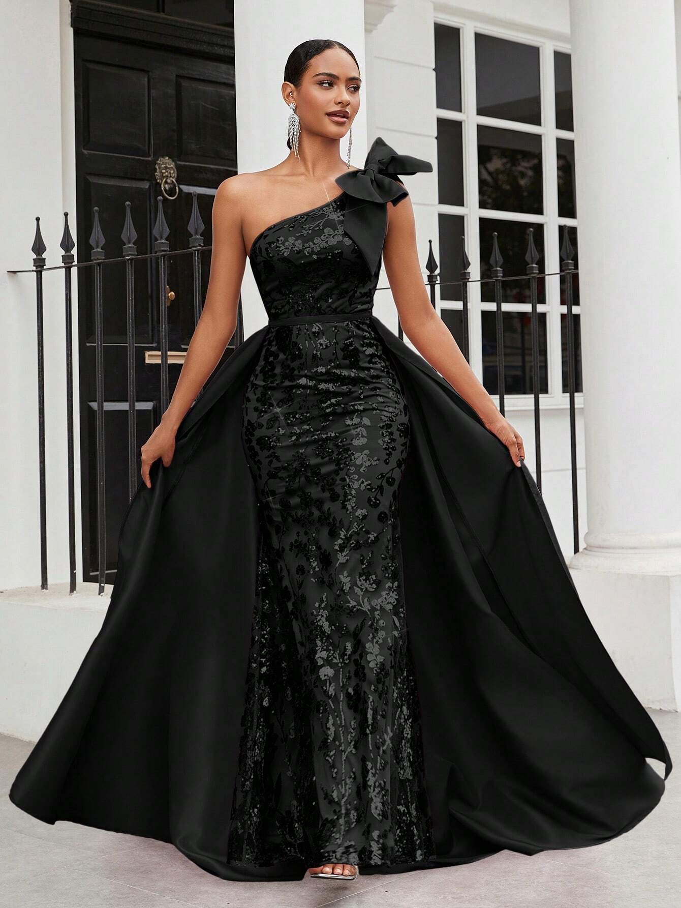 Belle Women's Gorgeous Sequin Shoulder Bowknot Maxi Evening Dress