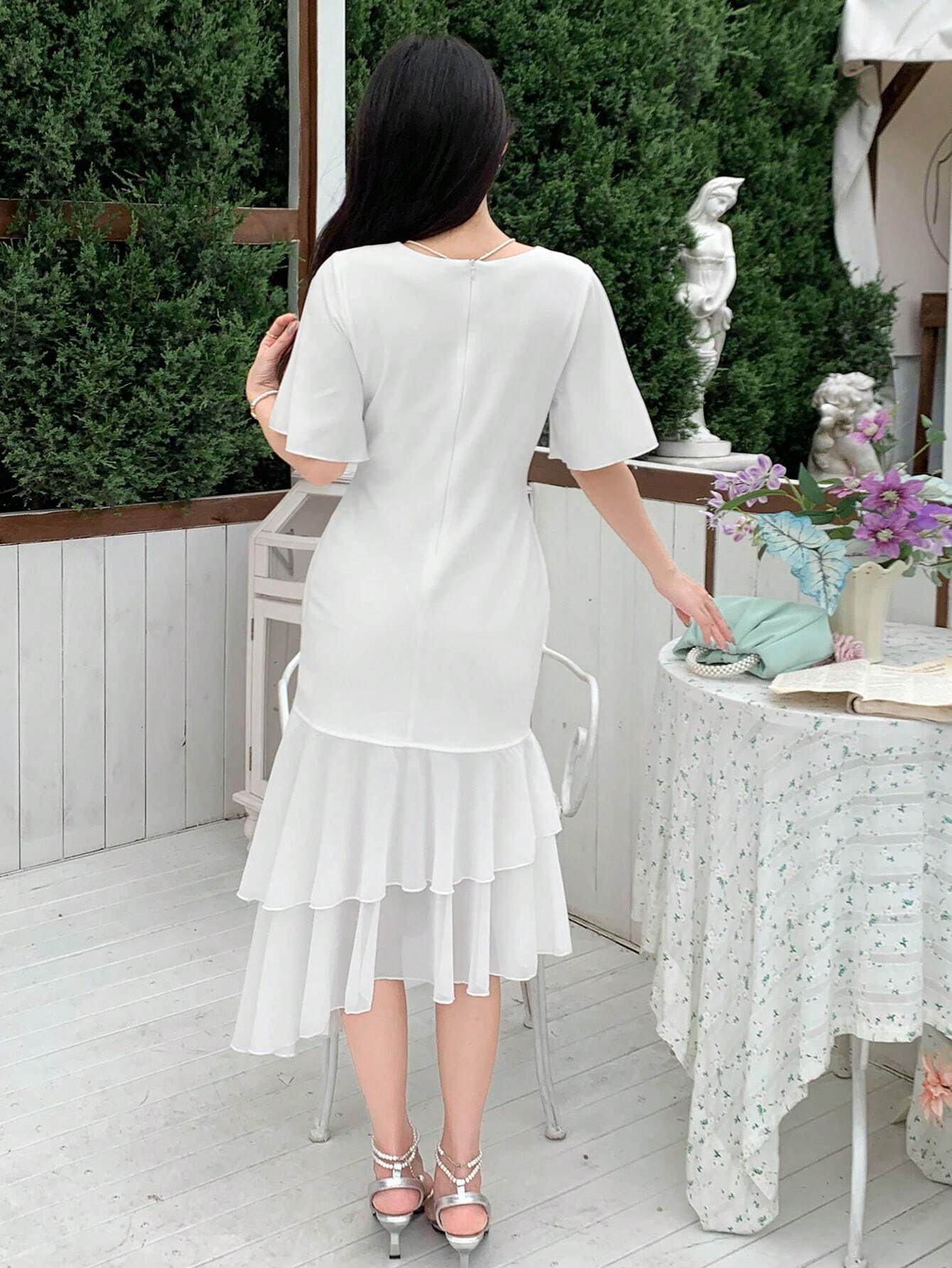 DAZY Solid Surplice Neck Butterfly Sleeve Ruched Ruffle Hem Dress