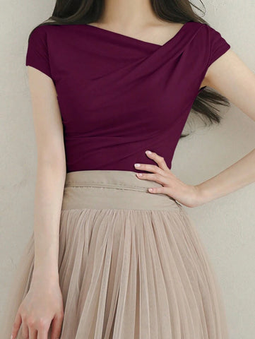 DAZY Solid Color Asymmetrical Collar Slim Short Sleeve T-Shirt