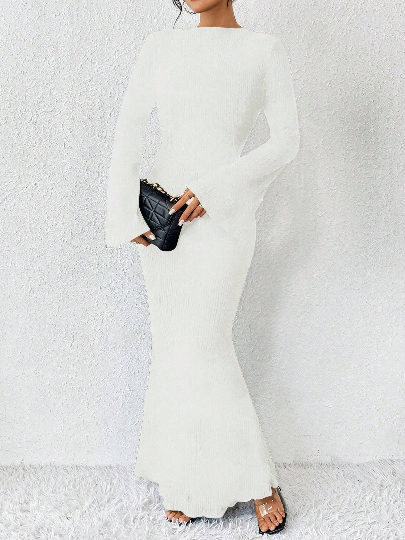 Raffinéa Solid Color Trumpet Sleeve Mermaid Dress