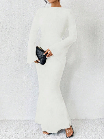 Raffinéa Solid Color Trumpet Sleeve Mermaid Dress