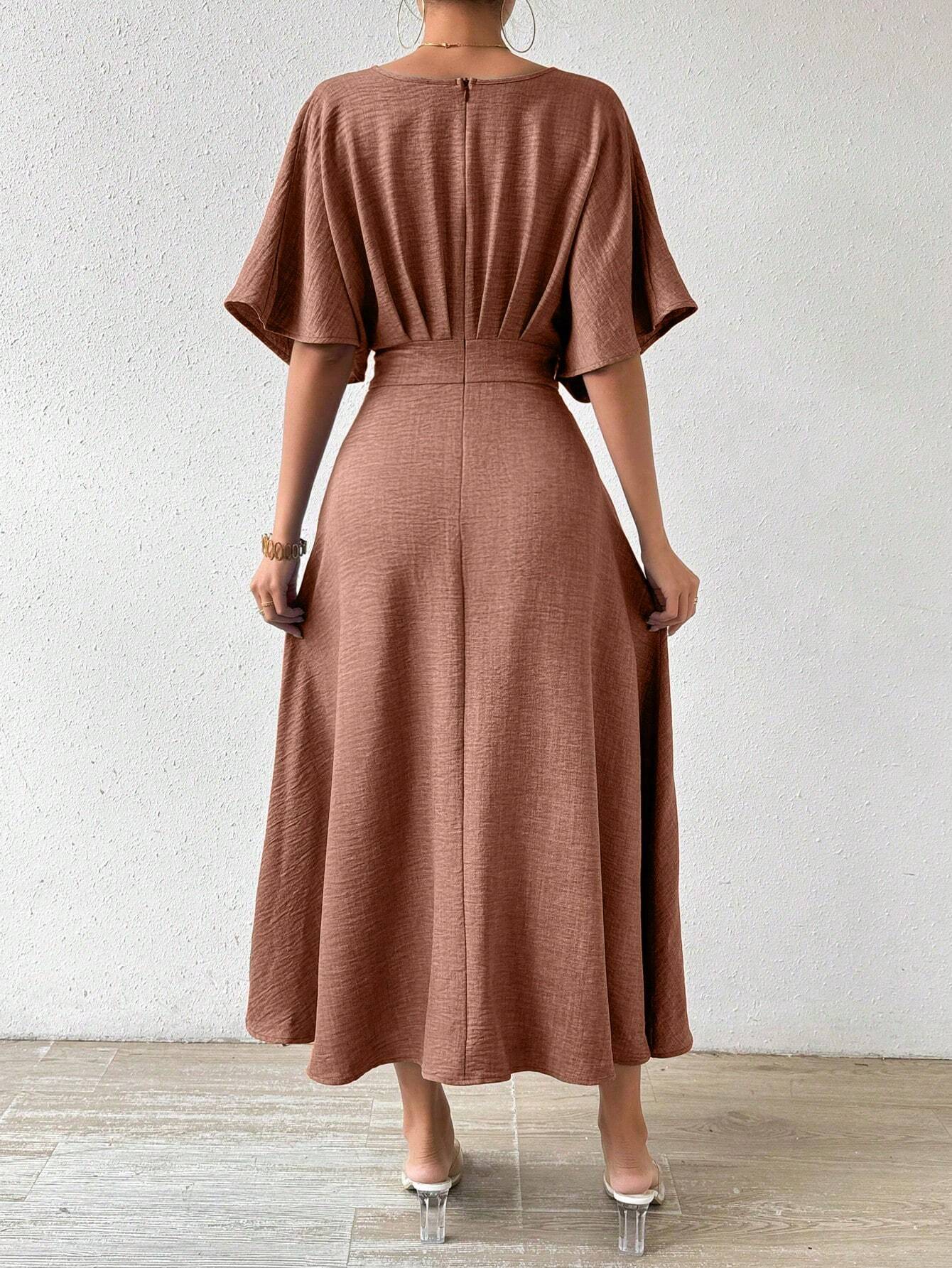 Priv� V-Neck Pleated Batwing Sleeve Dress