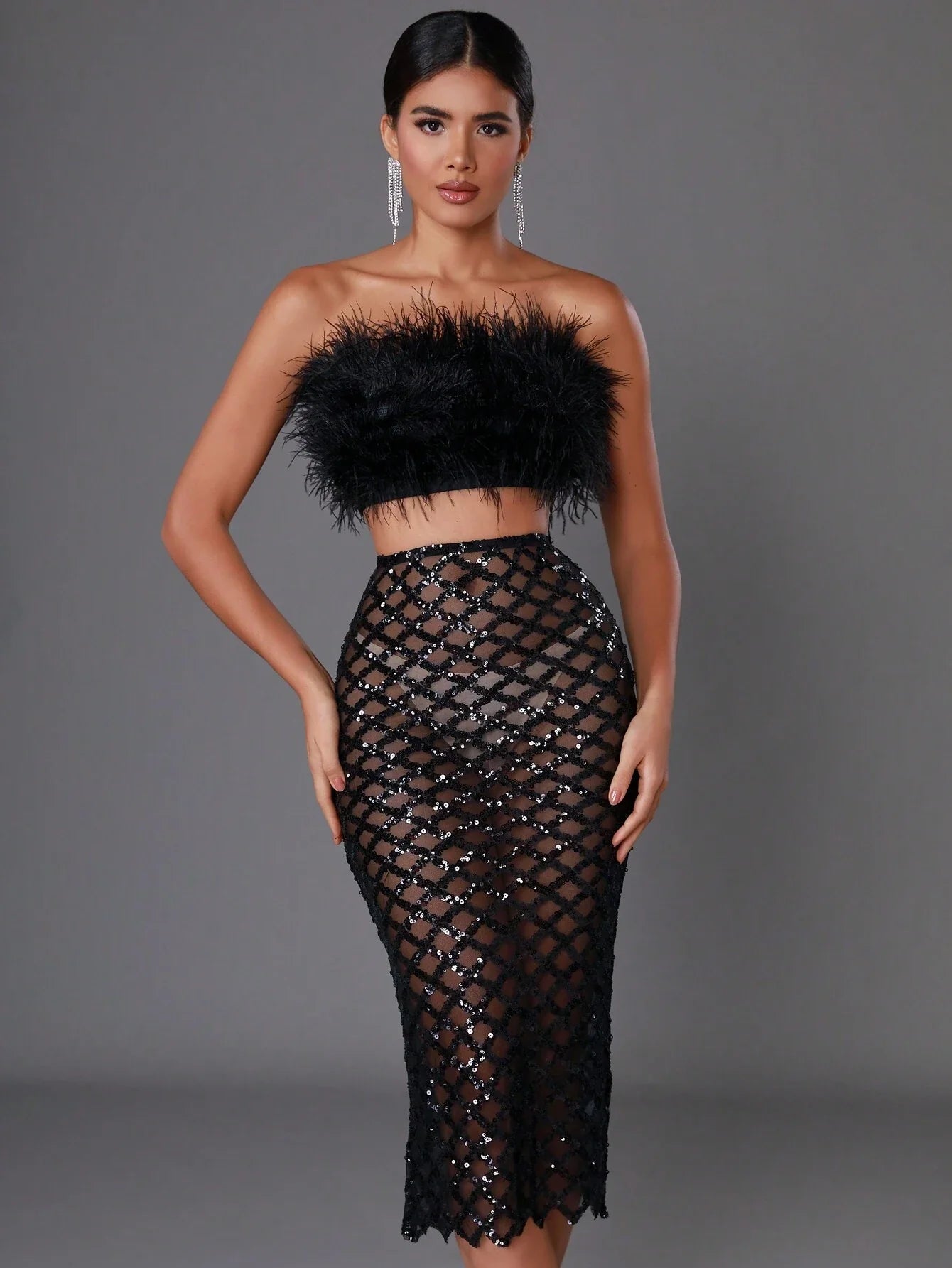 New Stylish Halter Crop Top & Faux Fur Mini Skirt 2-Piece Outfit