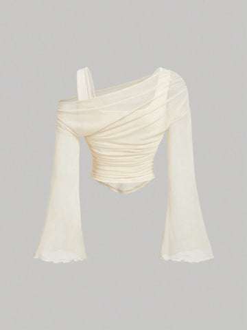 MOD Off-Shoulder Mesh 2in1 Trumpet Sleeve Long Sleeve