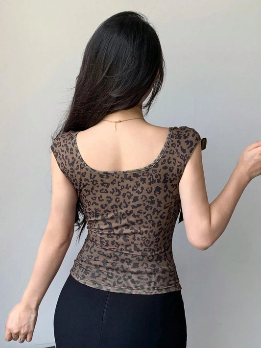 DAZY Backless Bow Tie Ribbon Slim Fit Short Sleeve Women's T-Shirt