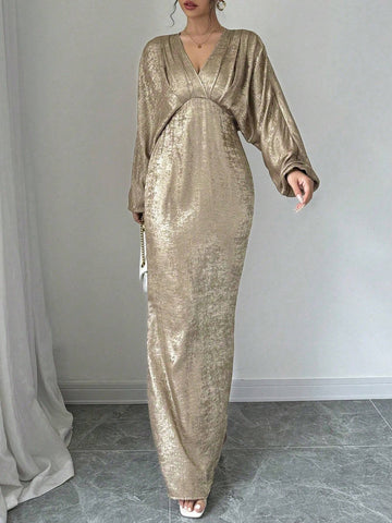 Priv� Premium Long Sleeve Dress