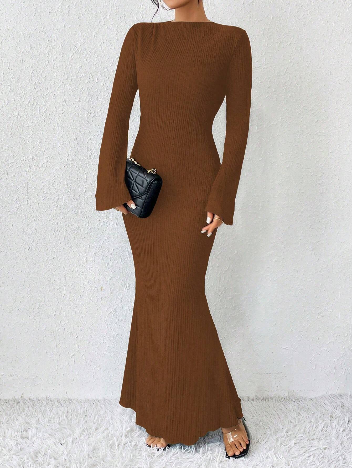 Raffinéa Solid Color Trumpet Sleeve Mermaid Dress