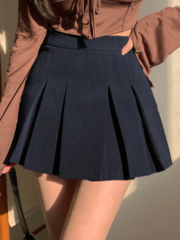 DAZY Women Leisure College Style Solid Color Pleated Skort